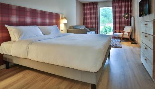 Superior Room with Balcony