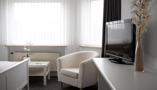 Room #30927809