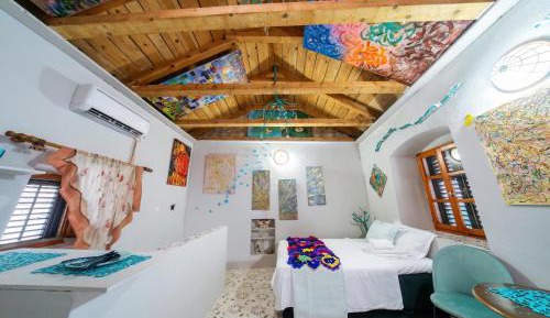 One-bedroom Loft Apartment 