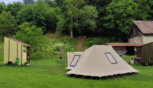 Tent