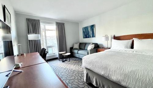 Queen Room with Sofa Bed