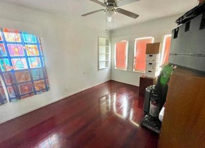Room #1035045804