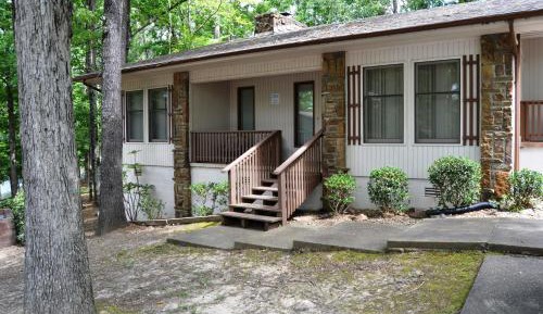Three-Bedroom Townhouse