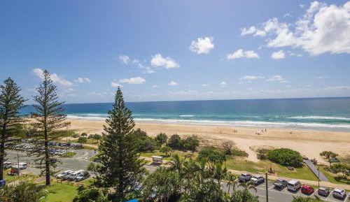 Two-Bedroom Deluxe Apartment with Ocean View