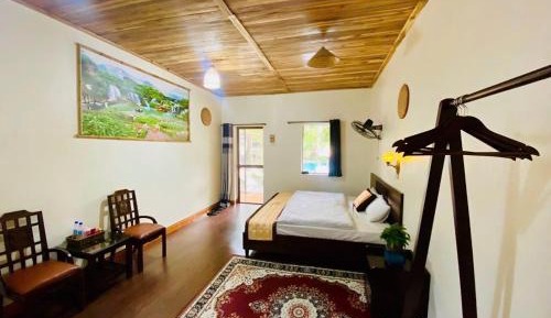 Double Room with Pool View