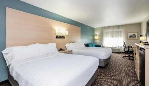 Queen Room with Two Queen Beds with Sofa Bed