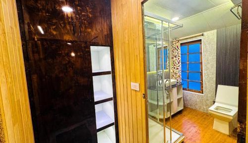 Classic Quadruple Room