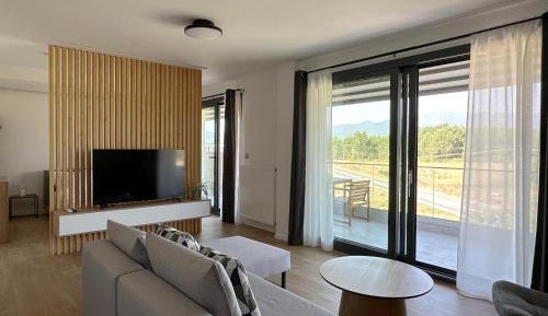 Junior Suite with Mountain View