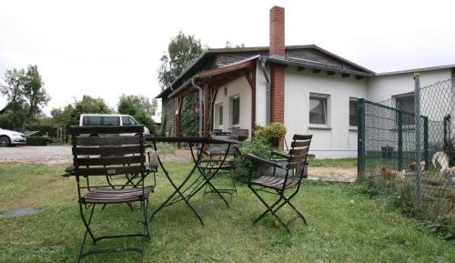 One-Bedroom Holiday Home