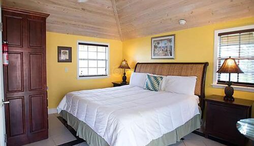Bungalow with Sea View
