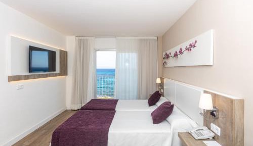 Double Room Single Use with Sea View