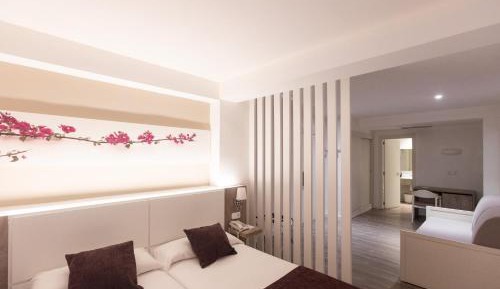  Double single use room with lateral sea view