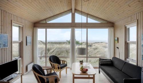 Three-Bedroom Holiday Home 