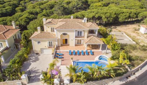 Deluxe Villa