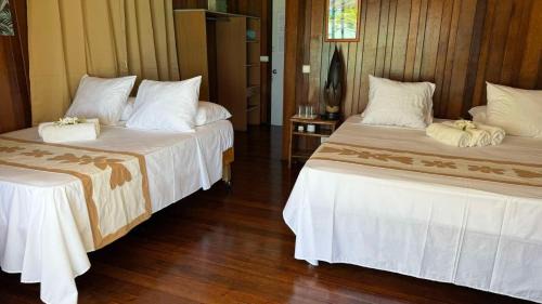 Bungalow with Sea View