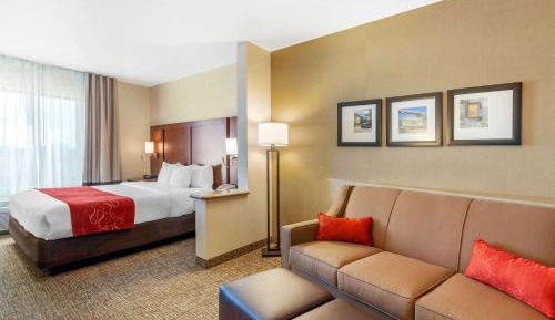 King Suite with Sofa Bed - Non-Smoking