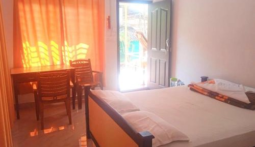 Deluxe Double Room with Shower