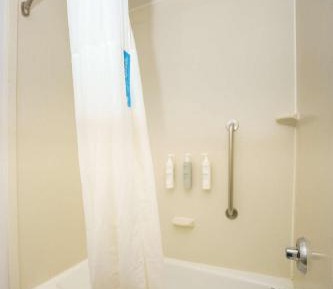 Room with Two Queen Beds - Non-Smoking