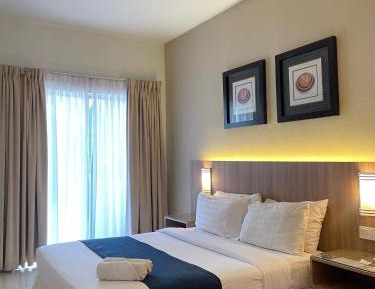 Queen Room