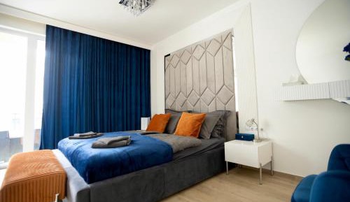 Studio Apartment with Balcony