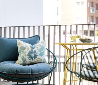 Two-Bedroom Deluxe Apartment with Balcony