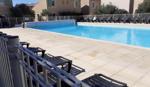 Superior One-Bedroom Apartment with Balcony