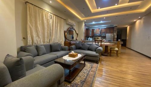 One-Bedroom Deluxe Apartment