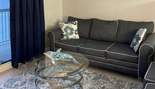 One Bedroom Apartment