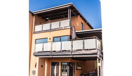 Three-Bedroom Holiday Home 