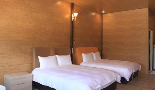 Quadruple Room with Mountain View