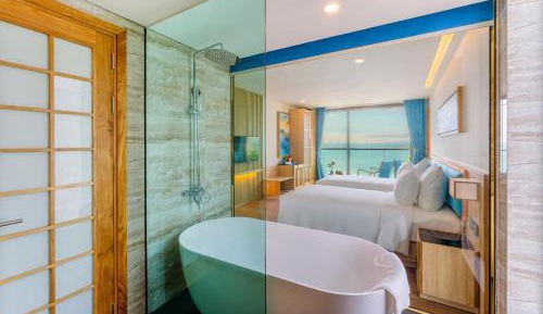 Deluxe Twin Room with Sea View