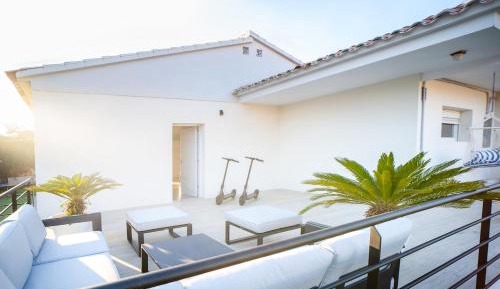 Three-Bedroom Vacation Home 