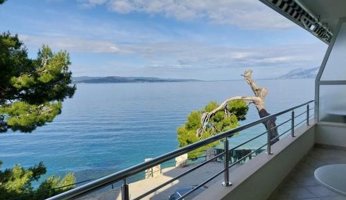 Studio with Sea View
