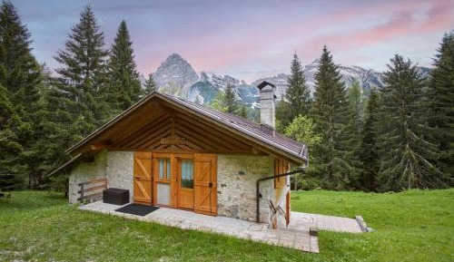 Three-Bedroom Chalet