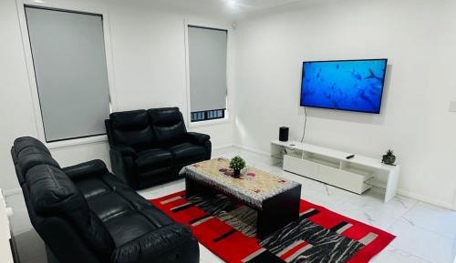 Three-Bedroom Holiday Home 