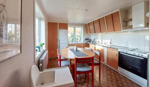 Three-Bedroom Holiday Home 