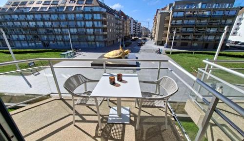 One-Bedroom Apartment with Terrace