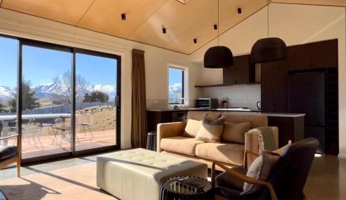 Three-Bedroom Holiday Home 