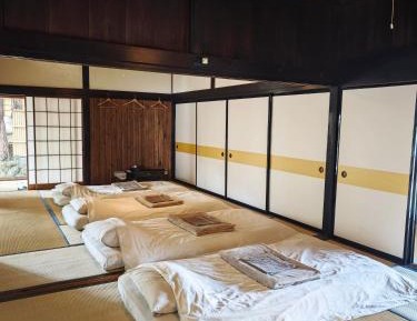 Japanese-Style Room