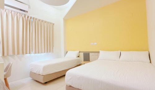 Triple Room with Private Bathroom