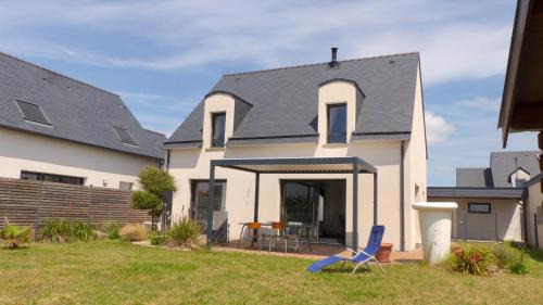 Four-Bedroom Holiday Home