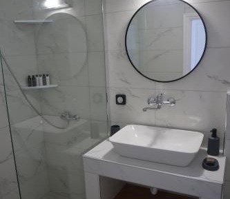 Deluxe Triple Room with Sea View