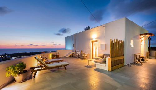 Suite with Hot Tub
