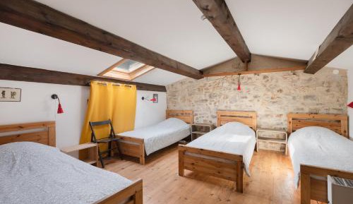 Quadruple Room with Shared Bathroom