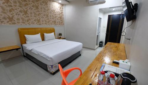 Deluxe King Room