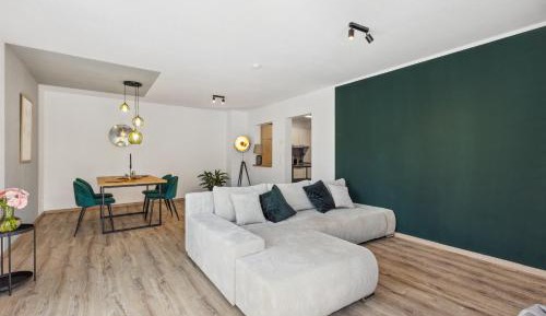 One-Bedroom Apartment with Terrace