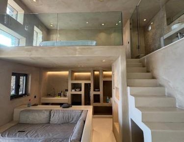 Suite with Private Pool
