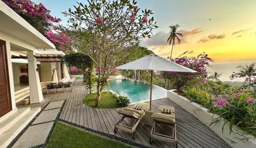 Villa with Sea View