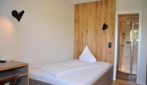 Classic Single Room