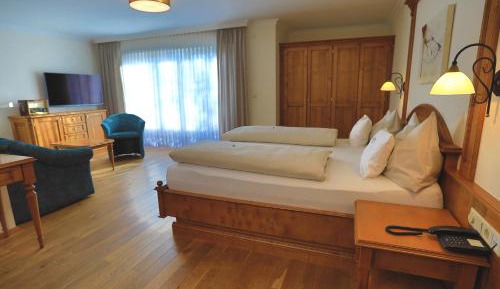 Deluxe Junior Suite